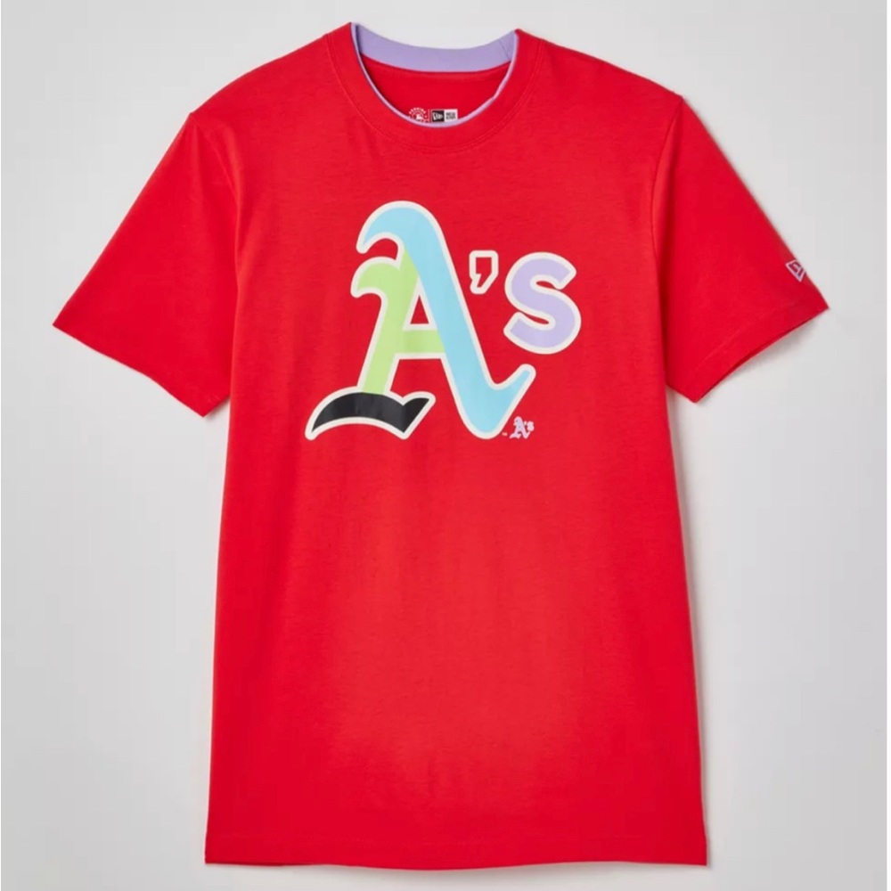 NWT Oakland A’s Tee